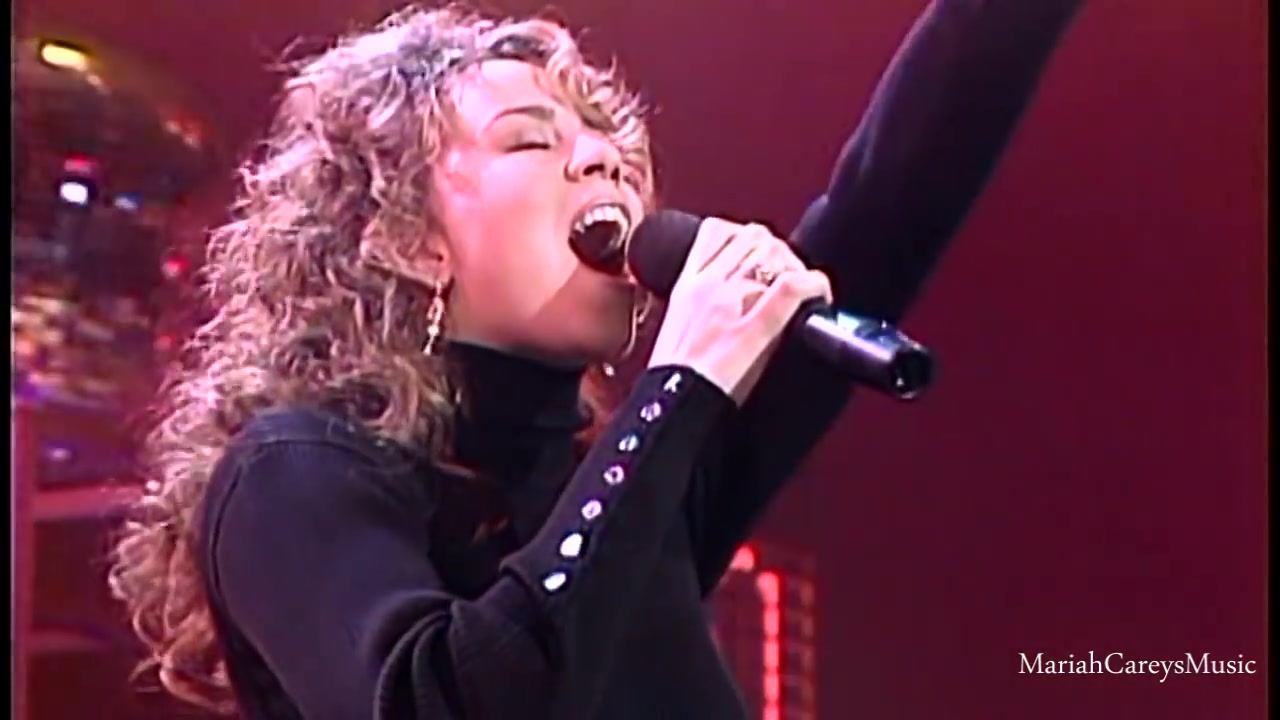 [图]【唱得高就是开心！】Mariah Carey - Emotions (Live at Soul Train)