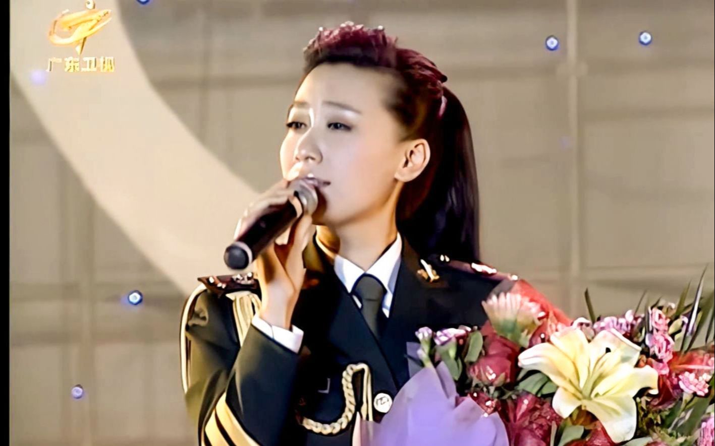 谭晶作品高清修复-关爱女孩x2【1080p军装版合集】_哔哩哔哩_bilibili