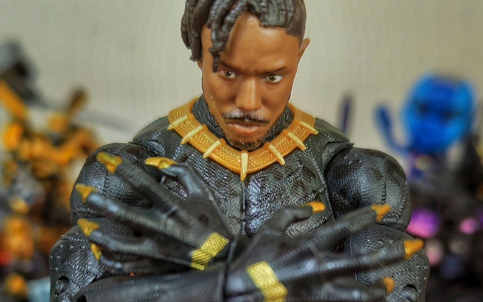 "我更希望继承特查拉王位的人是他"marvel legends 金钱豹 艾瑞克