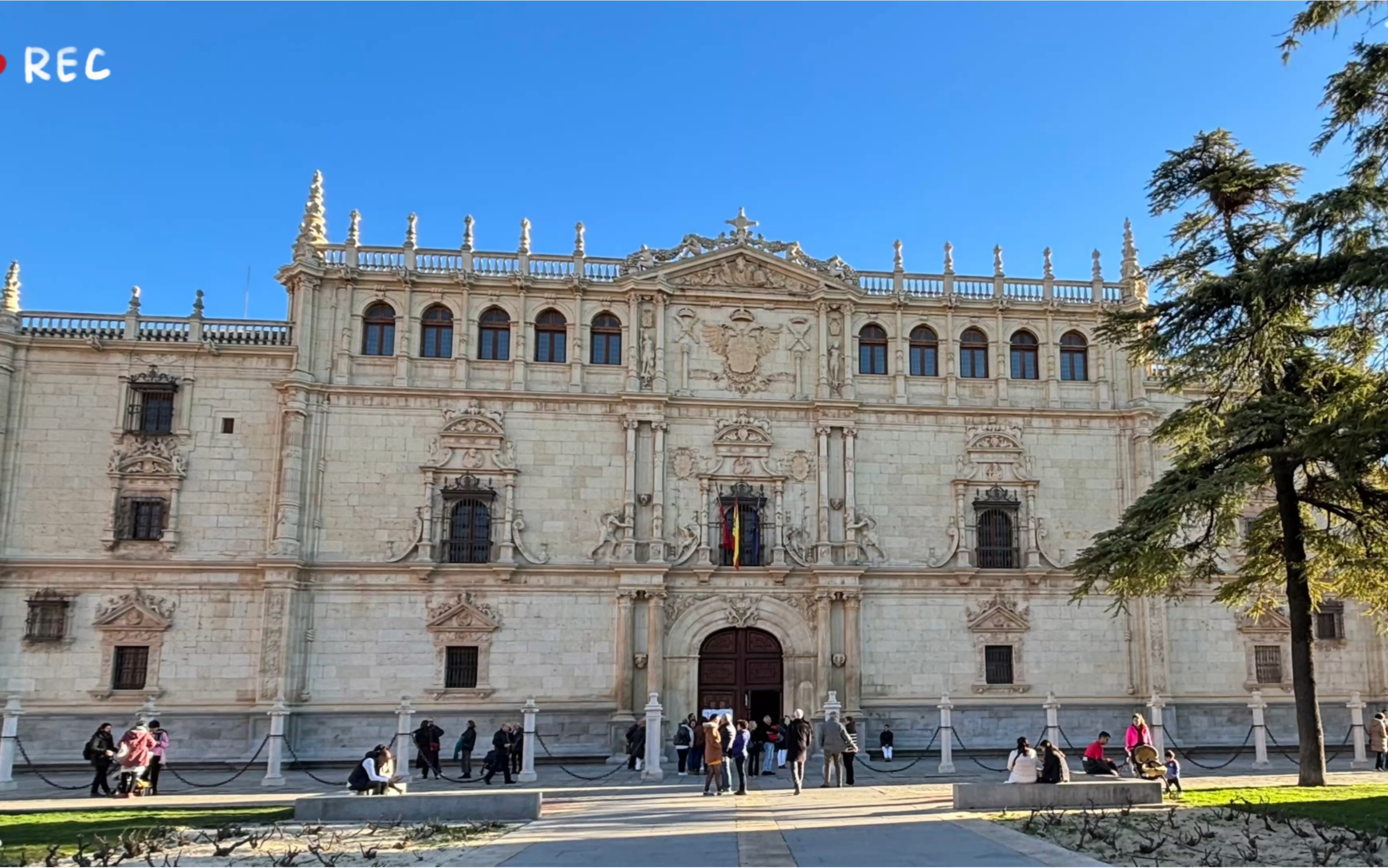 建于1293年的lugar de estudio:阿尔卡拉大学的前身