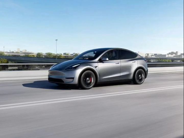 特斯拉在法推出单排座modely