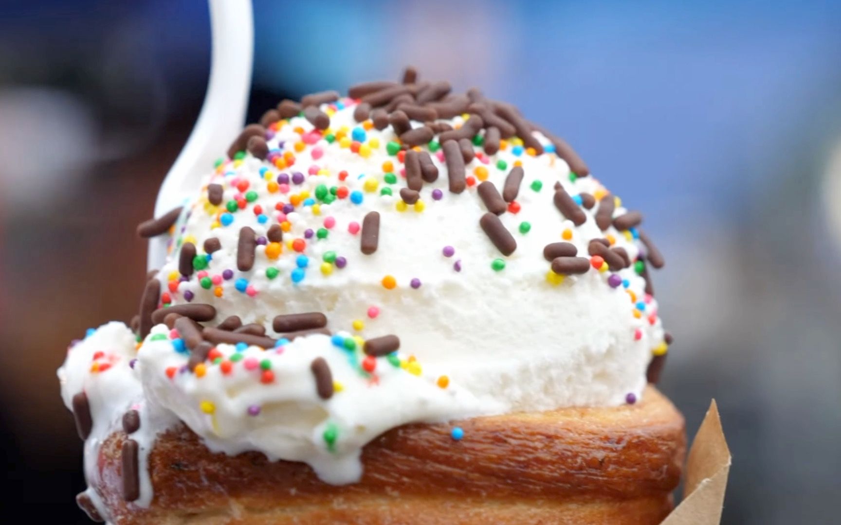 400年的传统扭扭饼! : 甜旋风冰淇淋 | 纽约