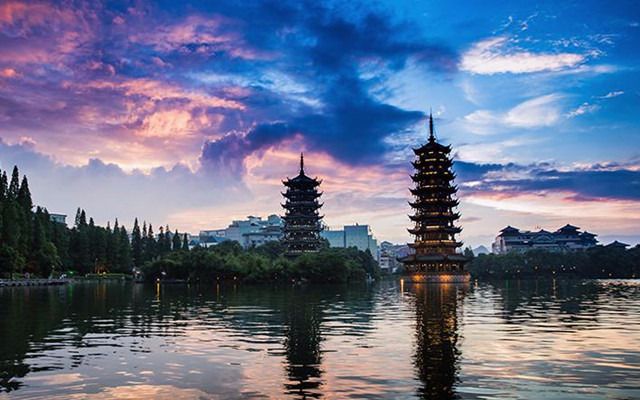 【守望先锋】从夜市到控制中心(d.va夜游漓江塔穿地图)_哔哩哔哩_bili