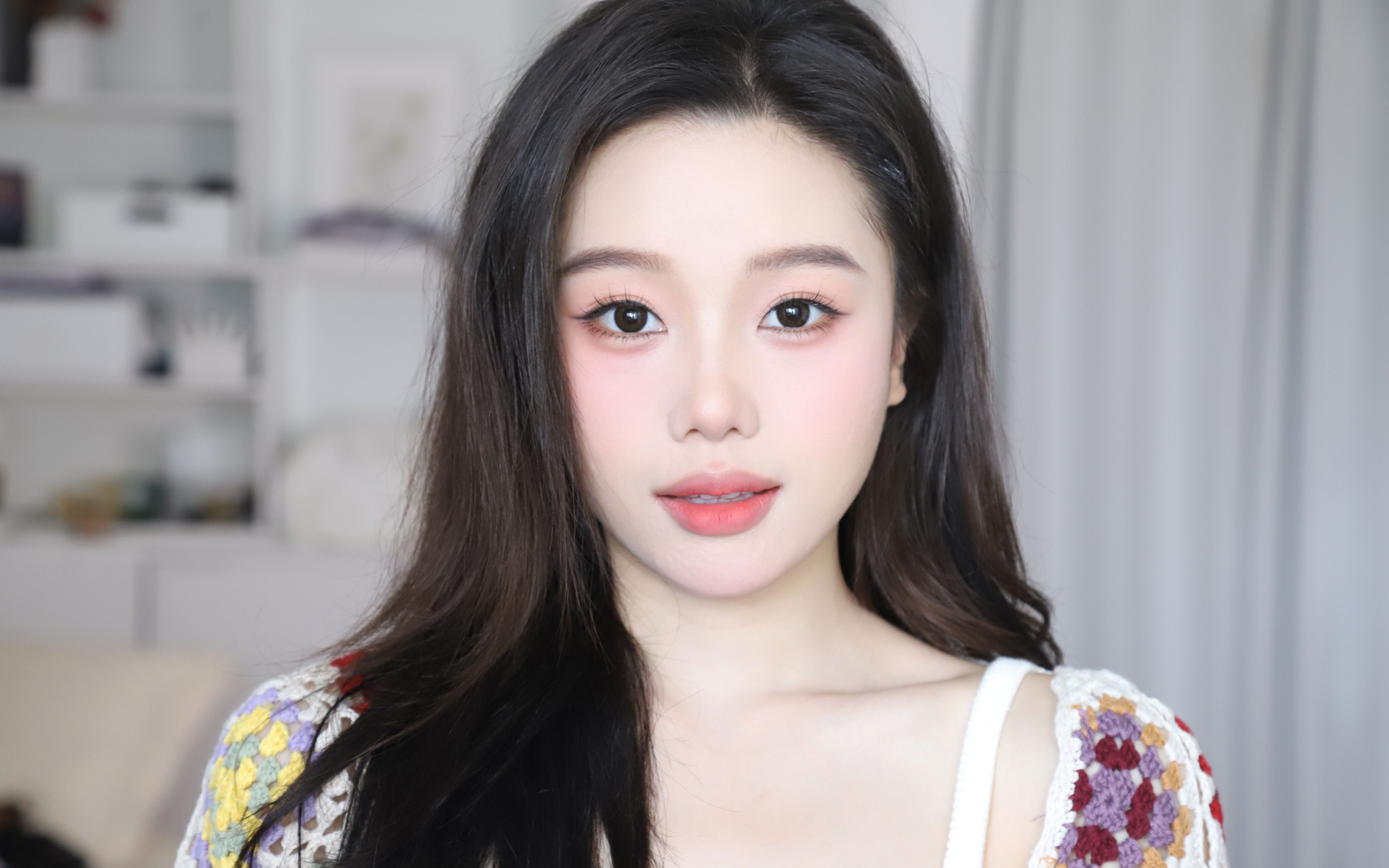 真不愧是嫩嫩元气妆!淡妆出门也能一整个漂亮住!