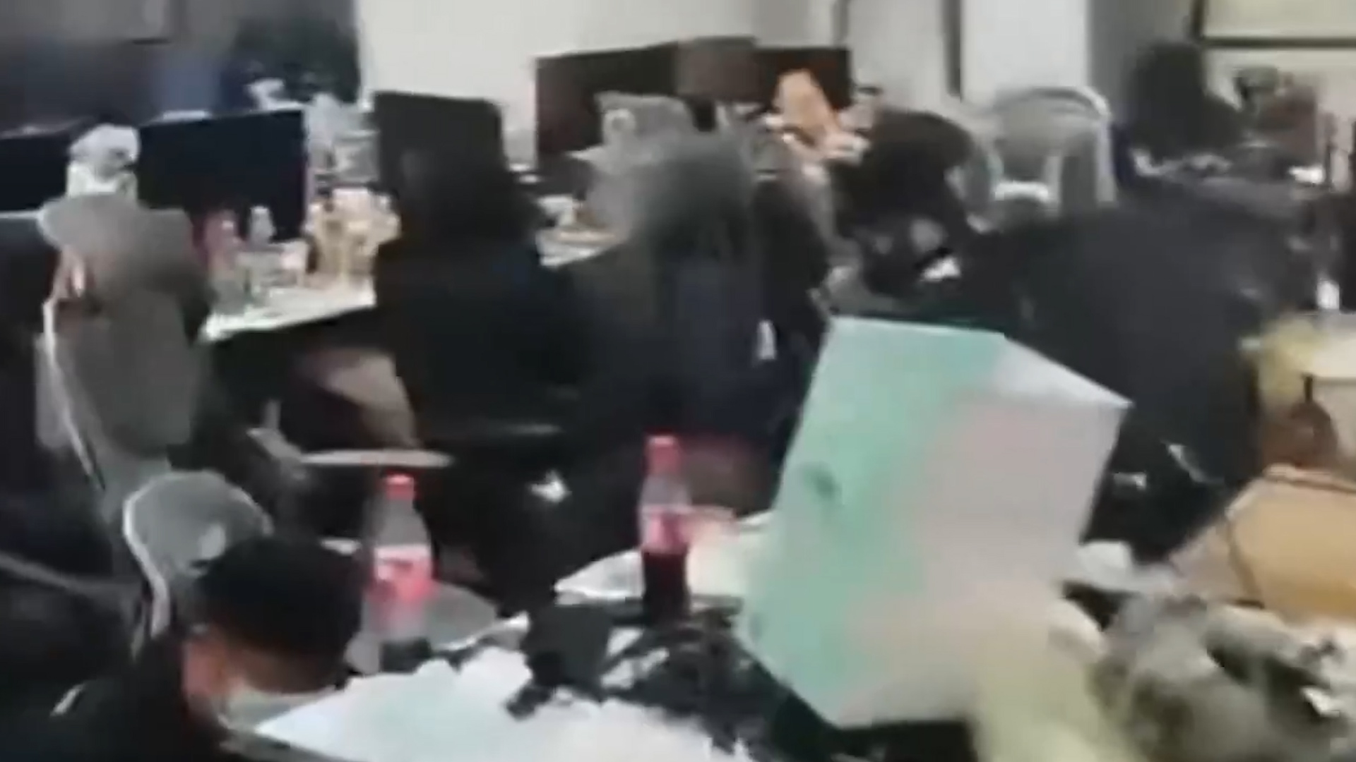 人在妙瓦底被明码标价 打字速度也影响价格高低