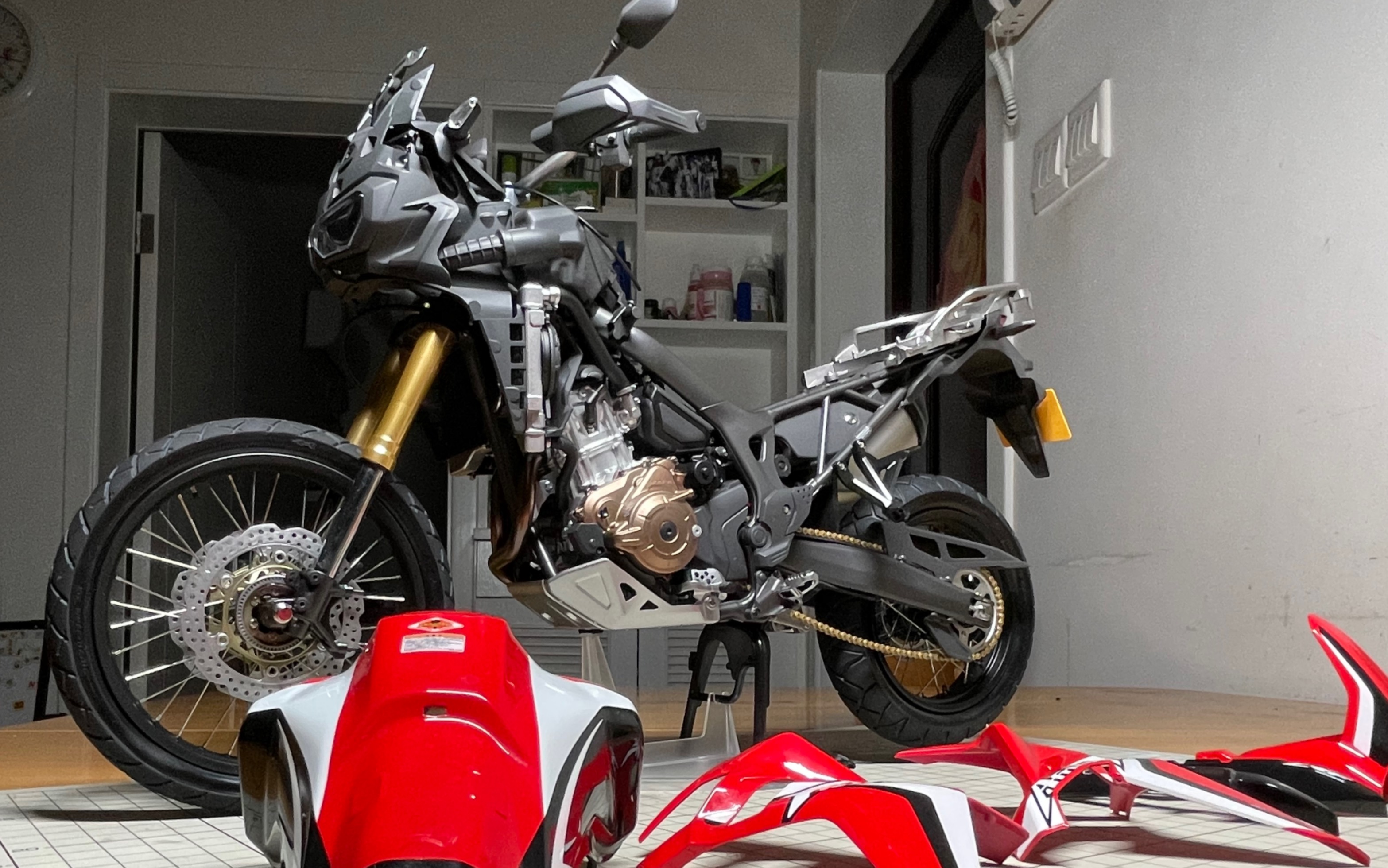 田宫16042 honda africa twin 非洲双缸