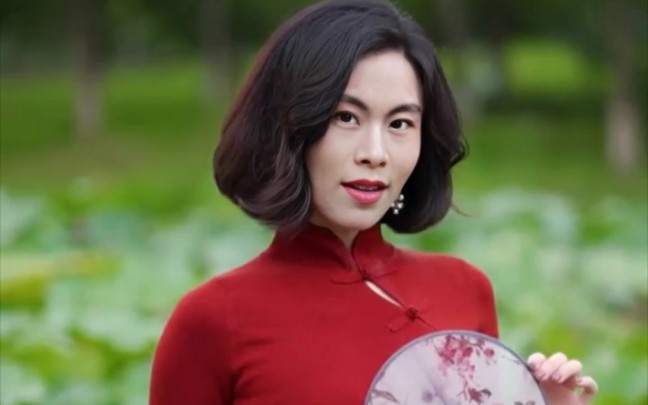 百变小阴 旗袍美人 周阴婷