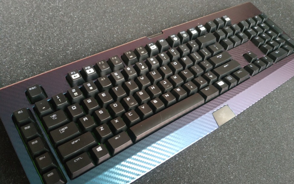 键盘改造雷蛇109清理贴膜