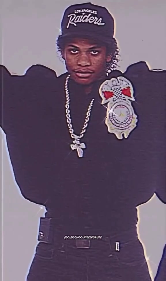 repost99eazy e是一个传奇他的音乐将永远活着.