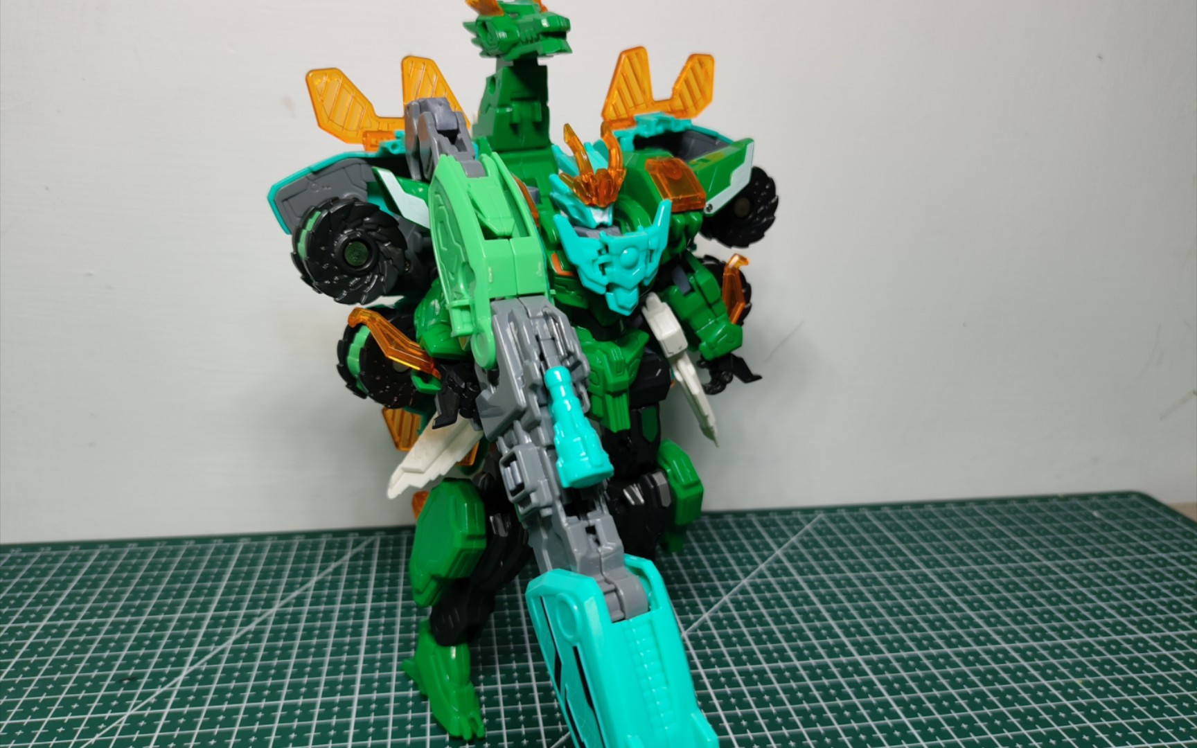 神兽金刚地球之盾经典版二合体 剑甲青龙金刚