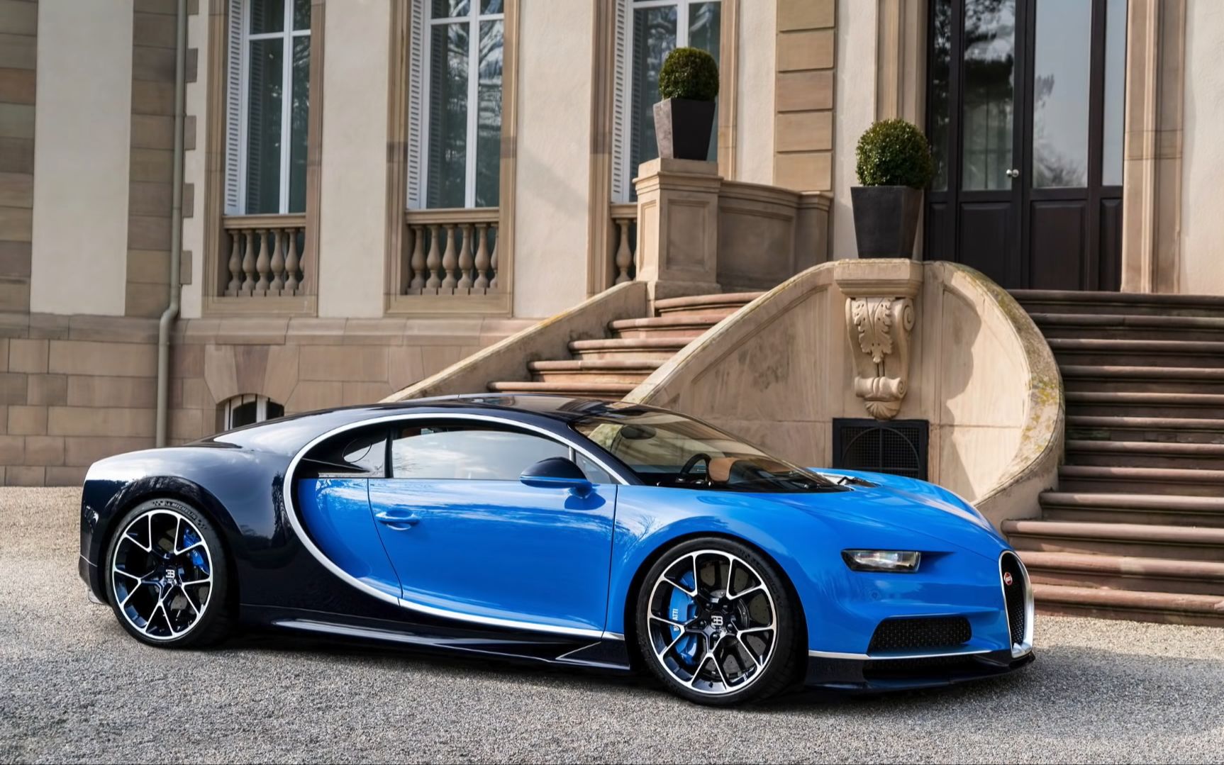 Bugatti Chiron 全车静态讲解,一起看看吧! 布加迪凯龙哔哩哔哩bilibili