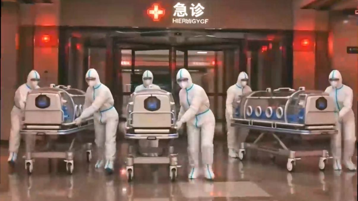 四个从非洲归来的留学生，谎称自己有纯正的非洲埃博拉病毒，我直接按下警报器强制隔离！