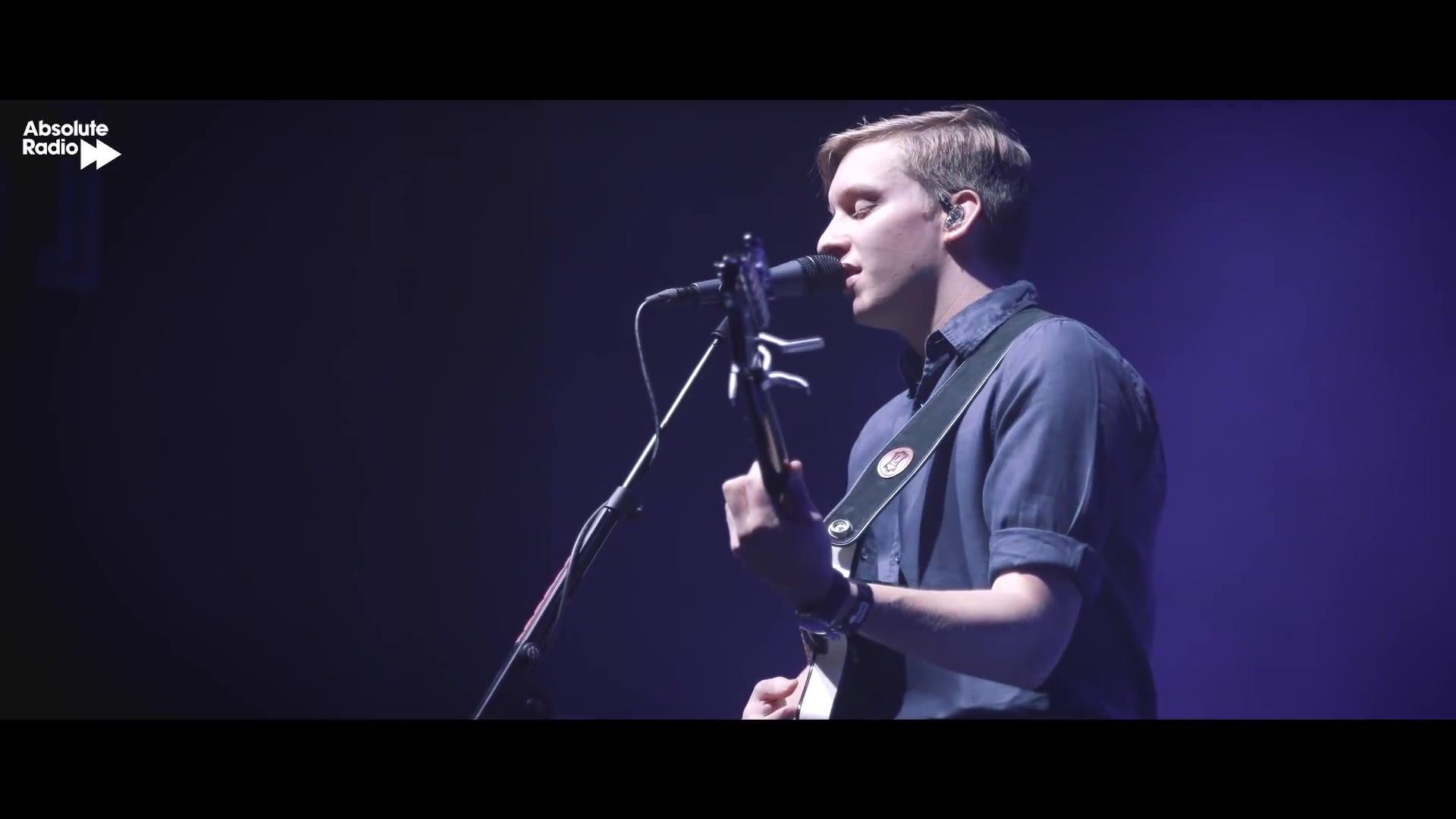 【現場】george ezra live (absolute radio 10th birthday)_嗶哩嗶哩