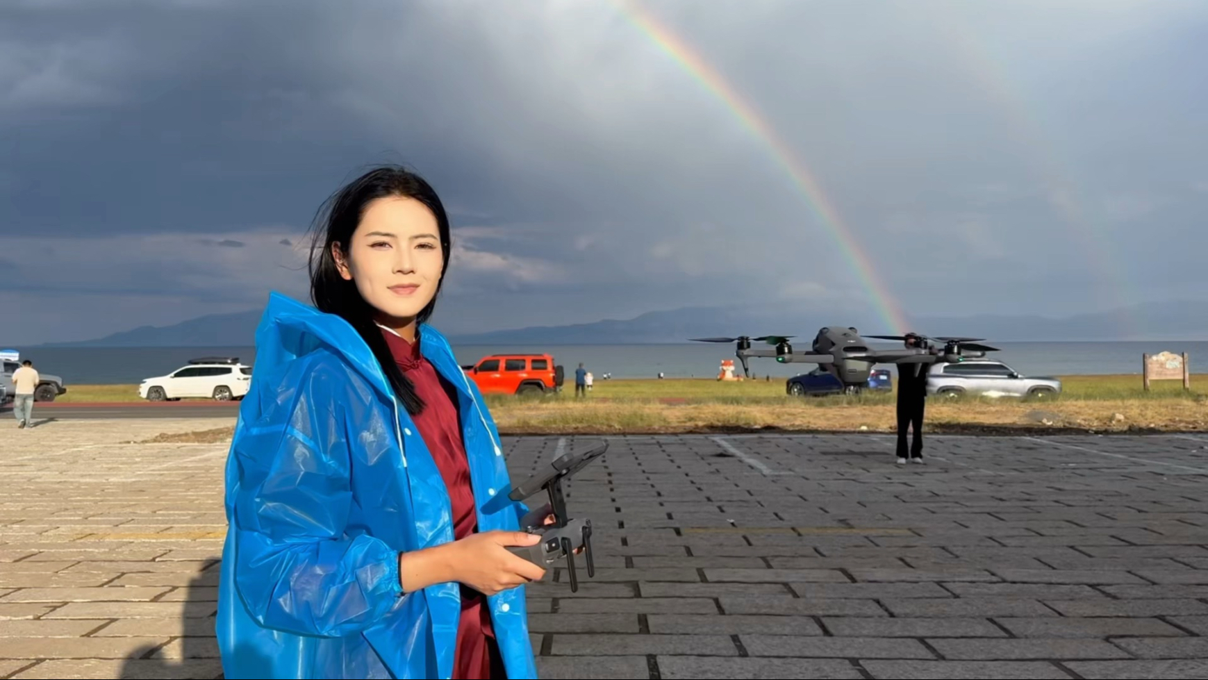 赛里木湖拍照户外服，旅游帮手