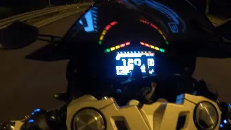 Tải video: 新手第一辆车GPR250R~