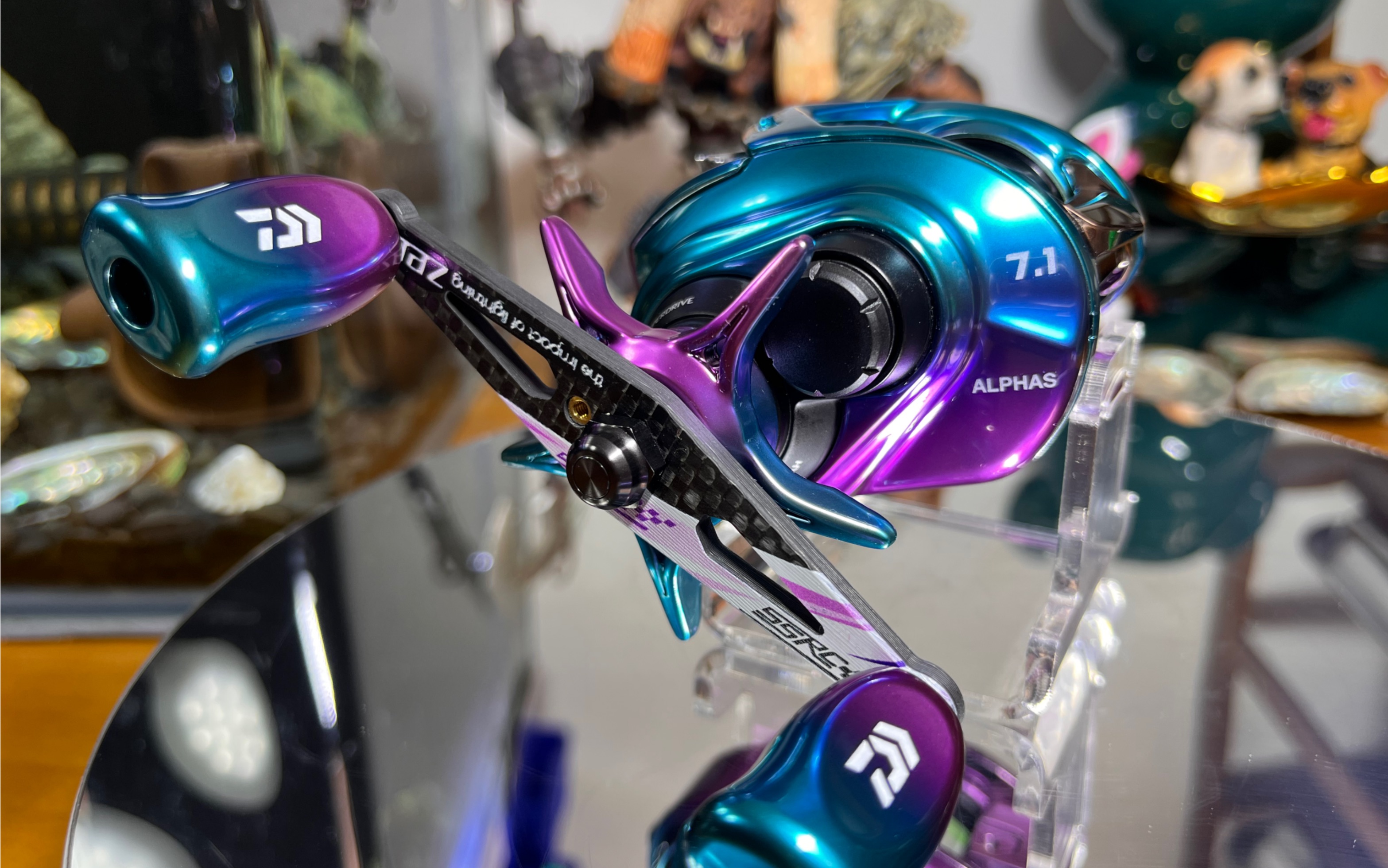 路亚水滴轮改色达瓦21阿尔法电镀蓝紫双拼