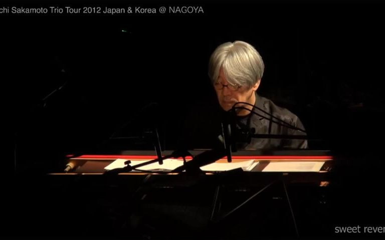 [图]【坂本龍一】Sweet Revenge _ Trio (Nagoya 14/12/2012)