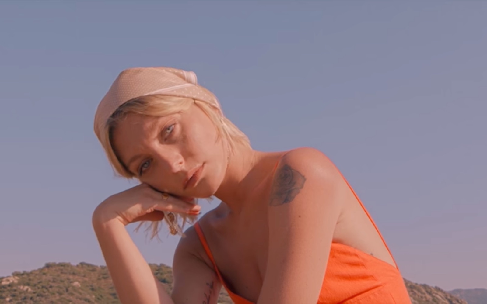 【janie】- les mêmes chansons - julie fournier_哔哩哔哩_bili