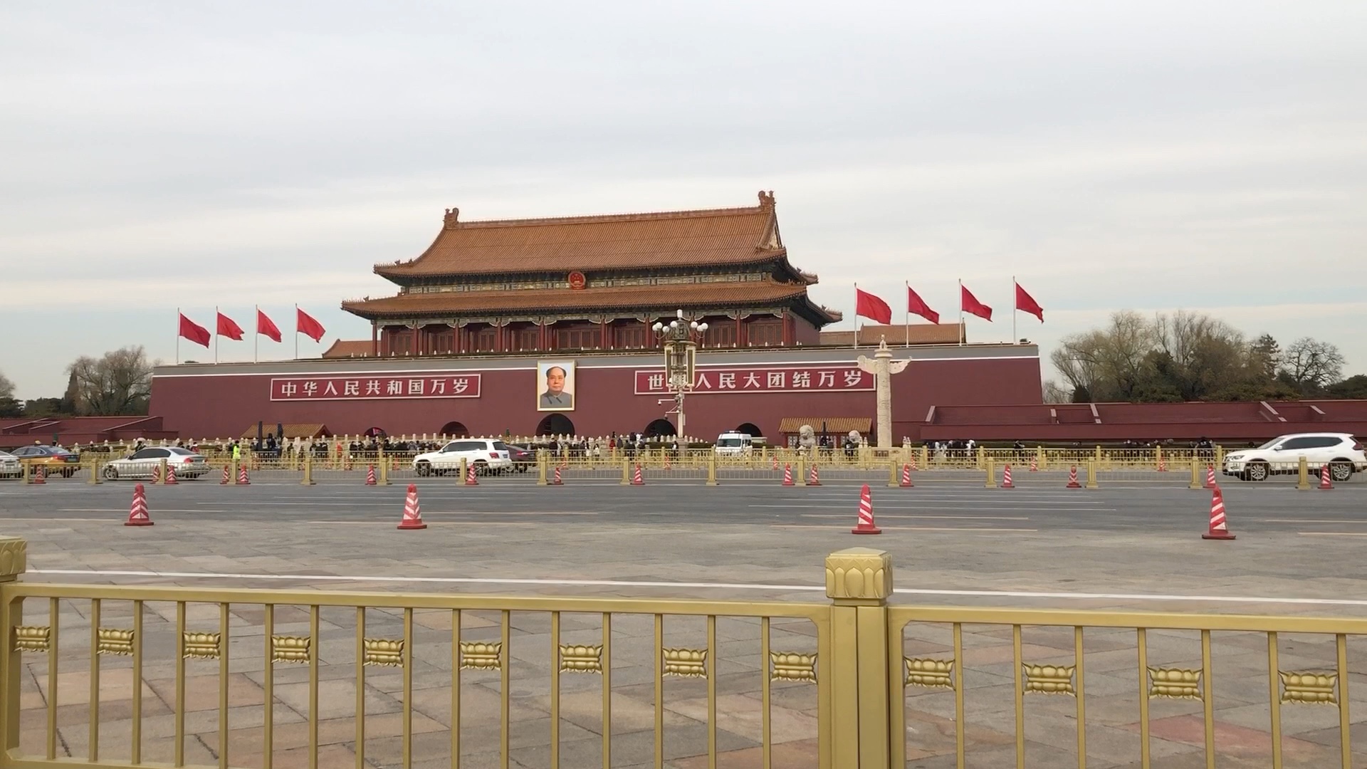 带大家近距离欣赏北京天安门地区.