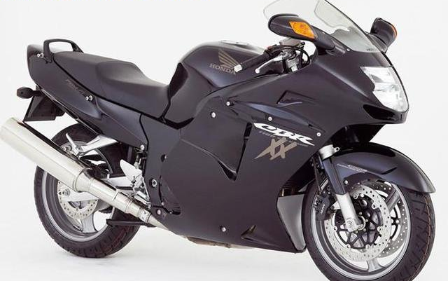 【试驾报告】本田黑鸟 cbr1100xx super black bird 一代名驹-传奇