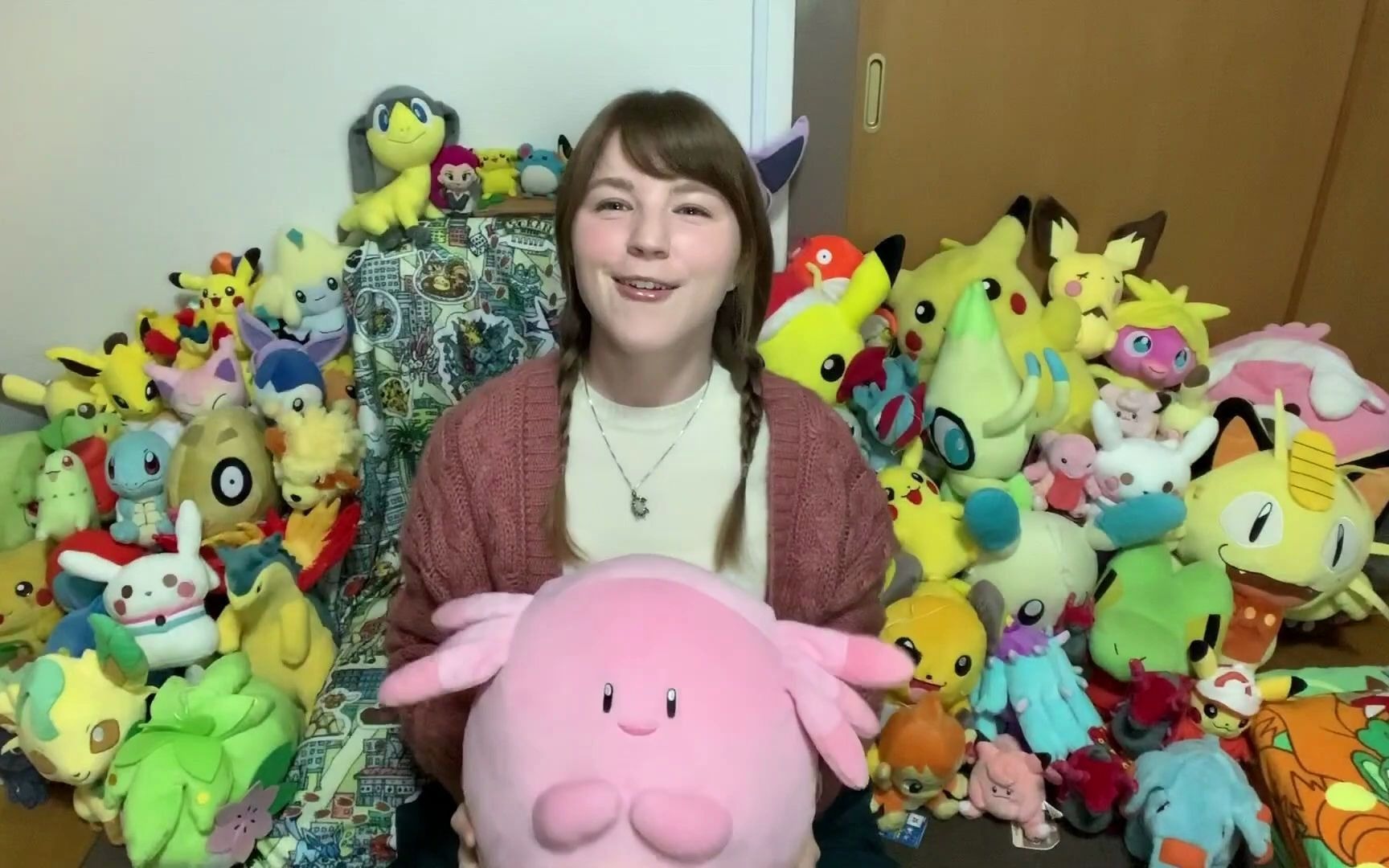 june lovejoy的自我介绍视频(中文字幕)