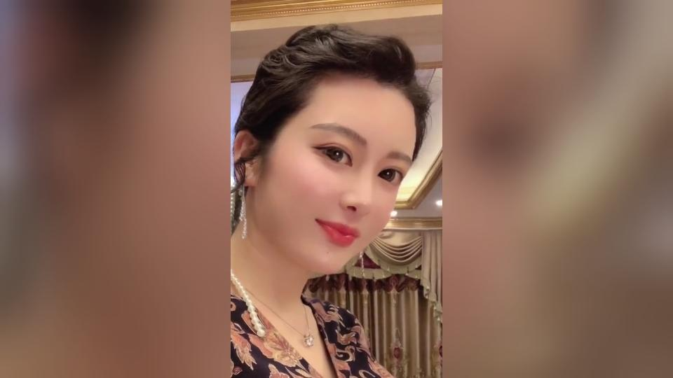 女人,心慈则貌美,人,心善则面善.心态不同,面相就会产生变化.