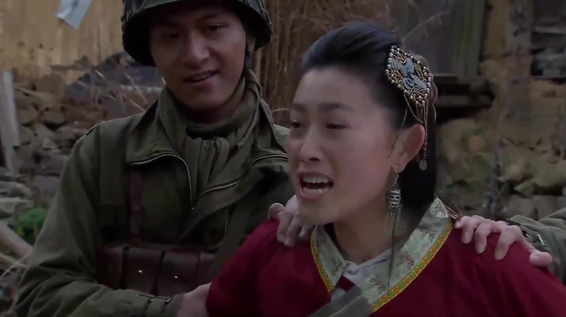 瑶山大剿匪:姑娘当土匪嚣张,被特战队活捉,竟当场给放了