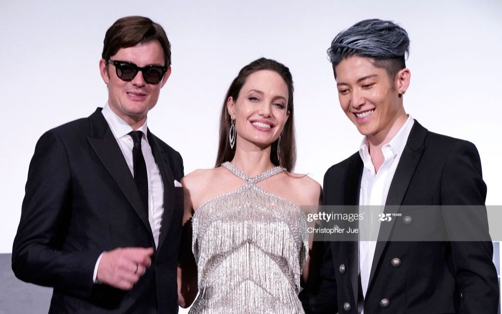 [图]【艾伦秀】【中字】MIYAVI 宣传电影坚不可摧之如何与安吉丽娜朱莉交朋友x