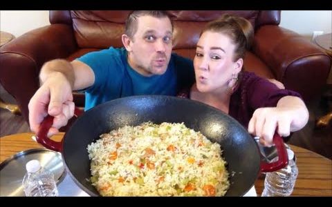 【mukbang】ralphies 夫妻档 鸡肉炒饭 有趣的介绍