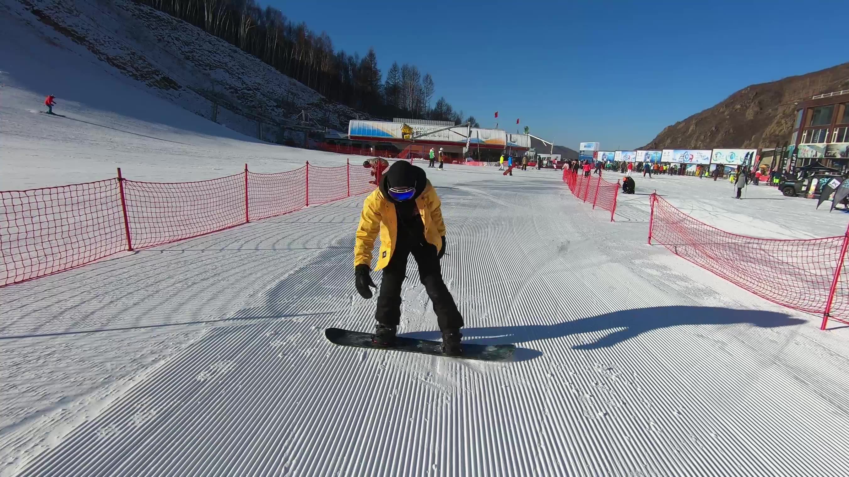 单板滑雪平花动作平地该练啥