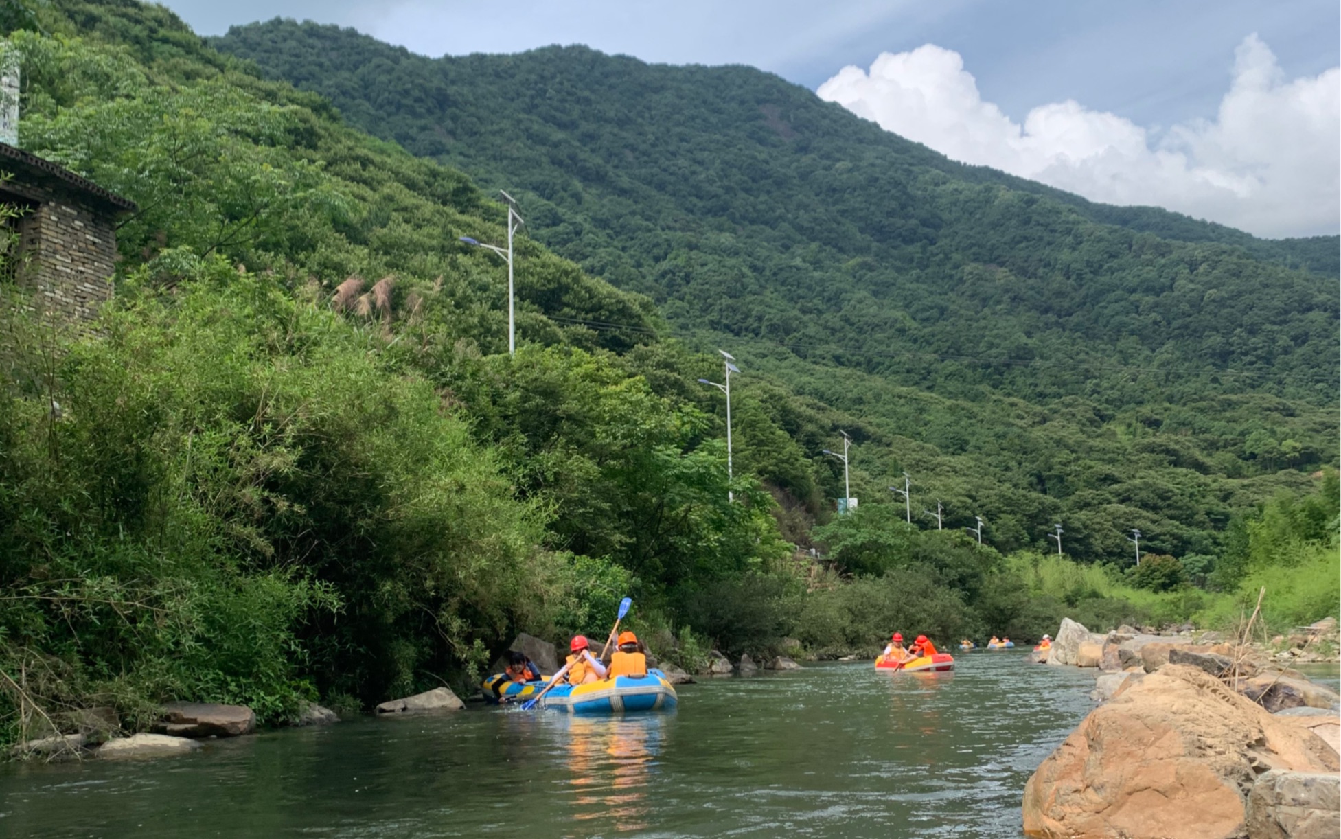 覆卮山冰川漂流_哔哩哔哩_bilibili