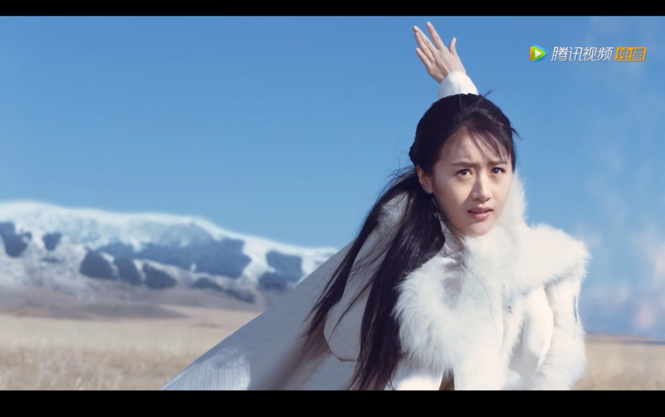 活动  莫山山又柔且飒 一见三连亲