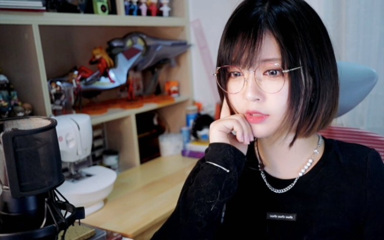 半半子 日常播播 2023-03-11 直播