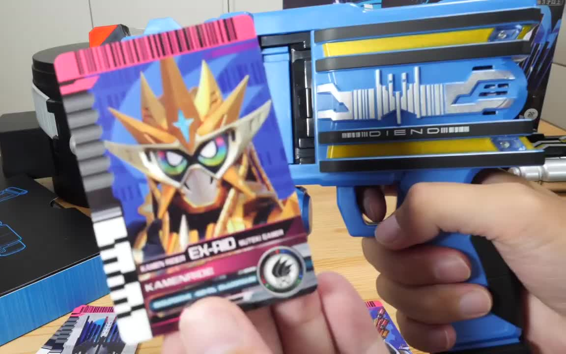 搬运速送海东新宝具pb魂限假面骑士终骑diend枪内含45张卡片cc机翻