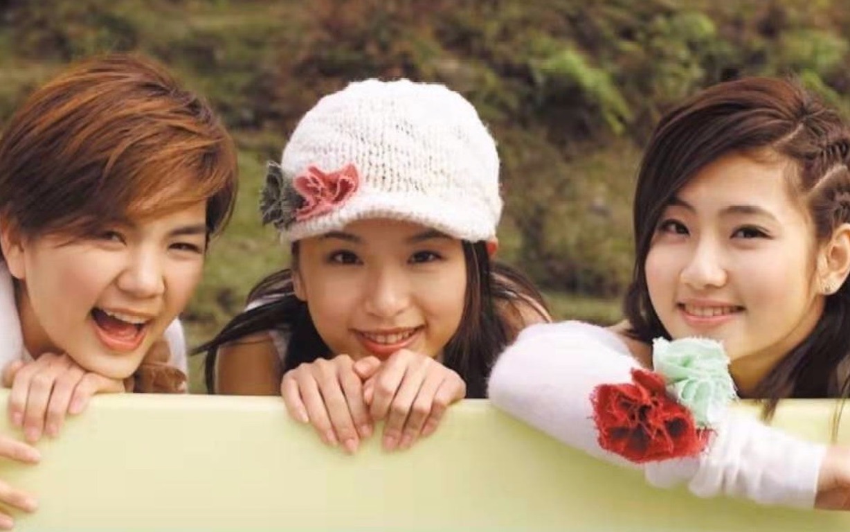 she耳熟能详的中文歌原版都是英文恋人未满英文太好听了