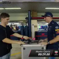 Tải video: 【 中字 | Martin Garrix】玩猜名字游戏！！马丁Matin Garrix和F1赛车手老友Max Verstappen