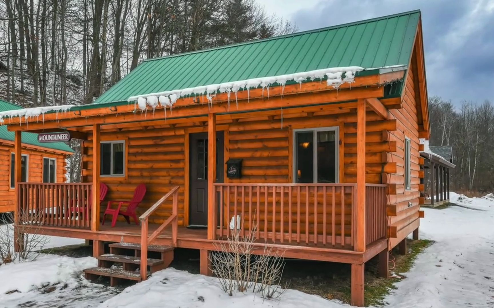 木屋|两室一厅加阁楼的小木屋,一应俱全