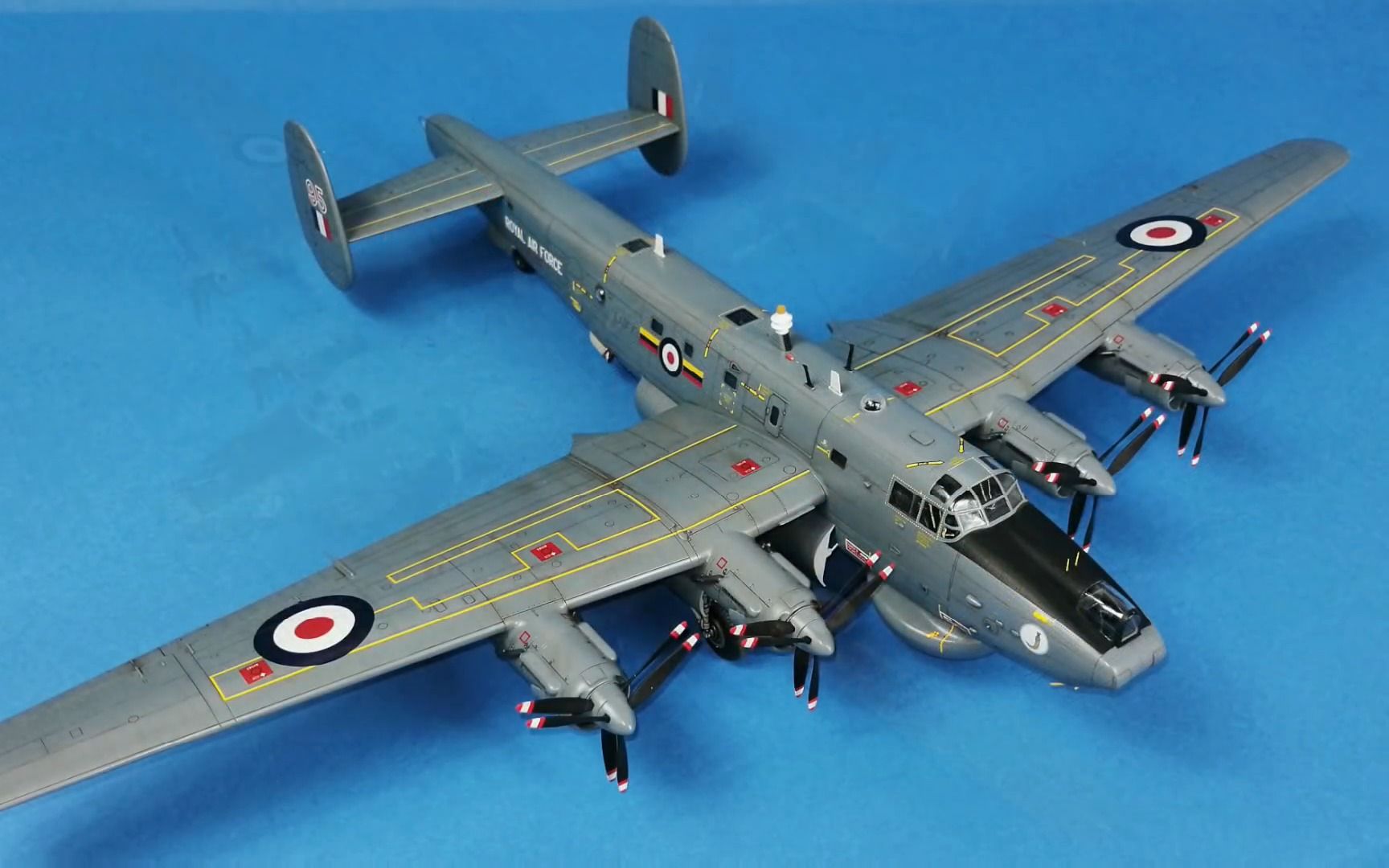 利华revell 1/72 阿夫罗·沙克尔顿aew 反潜机模型制作