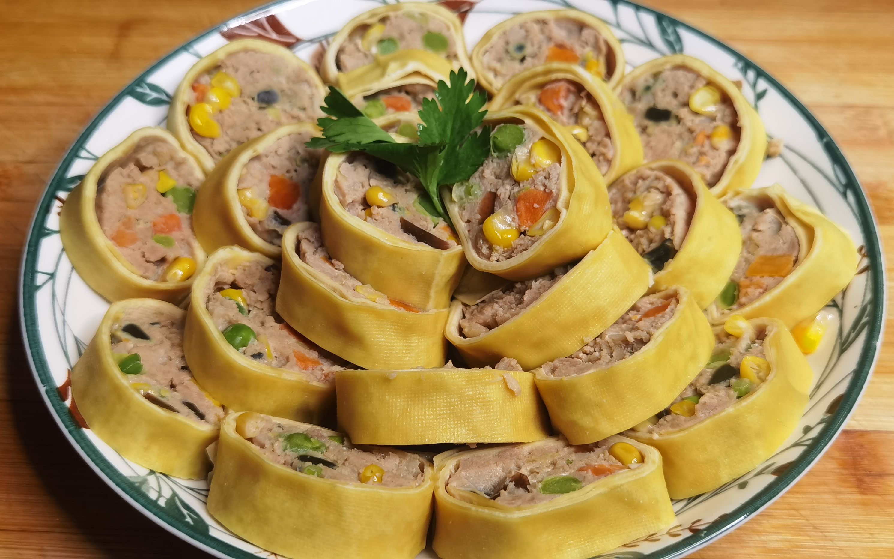 好吃又好看,简简单单的一道什锦豆腐卷