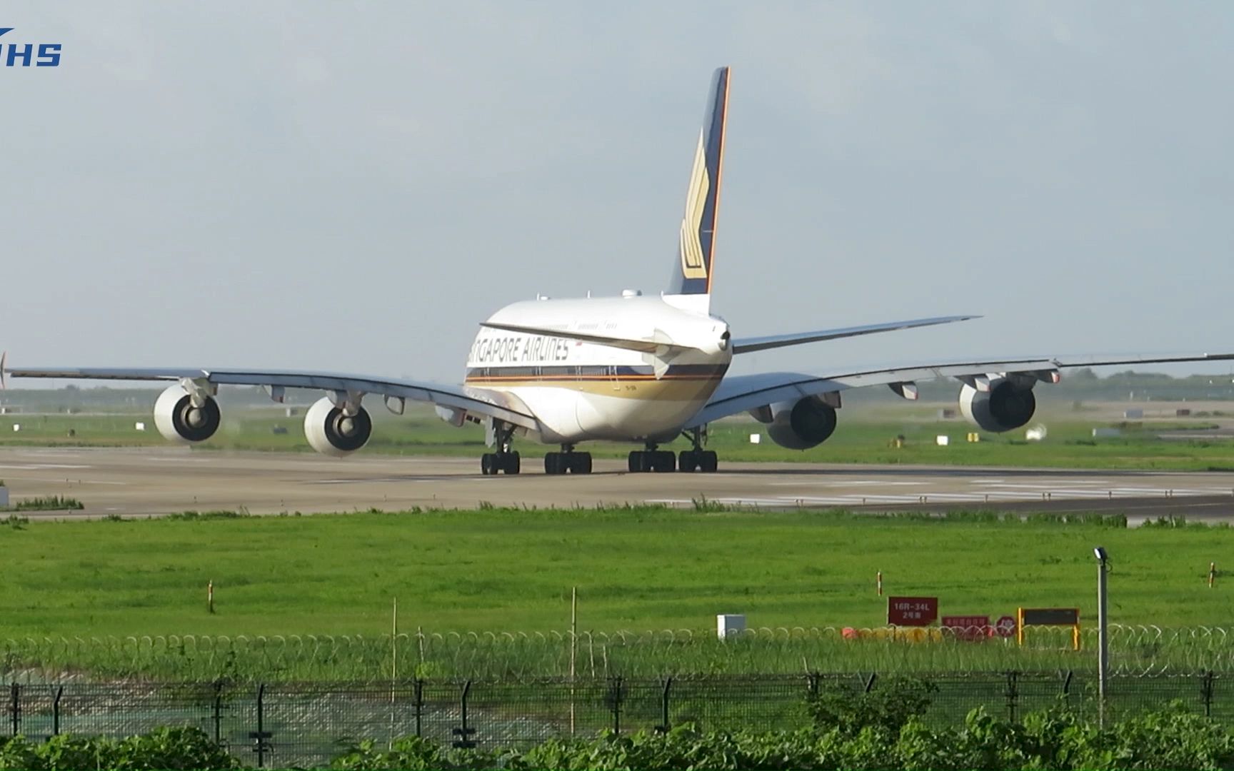 新航a380壮观滑行 拉涡起飞,马航333,美航772等!8.