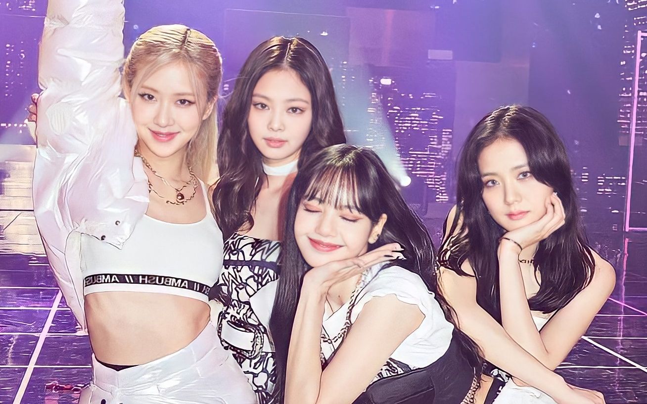 Группа BLACKPINK 2022