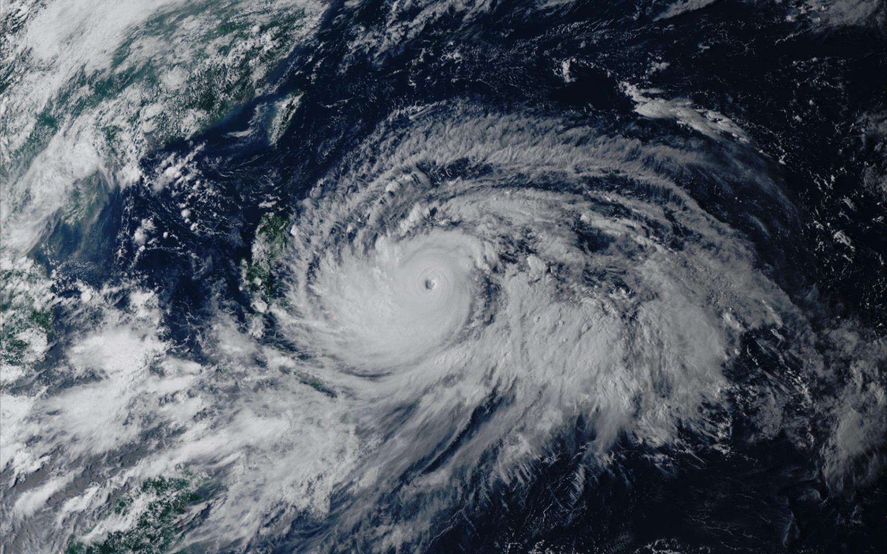 1822号超强台风山竹(mangkhut)全程云图_哔哩哔哩_bilibili