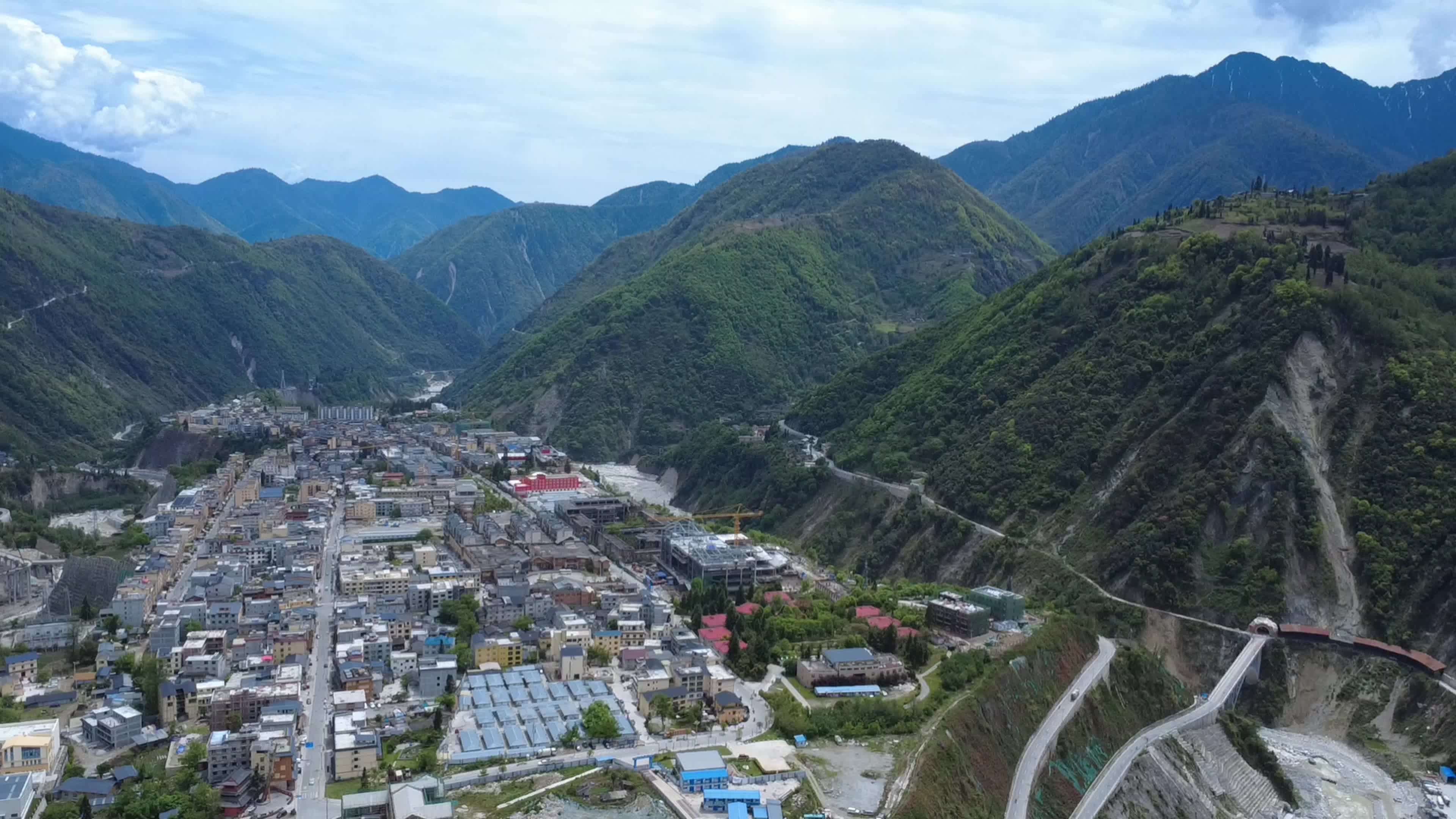 泸定-磨西古镇出发