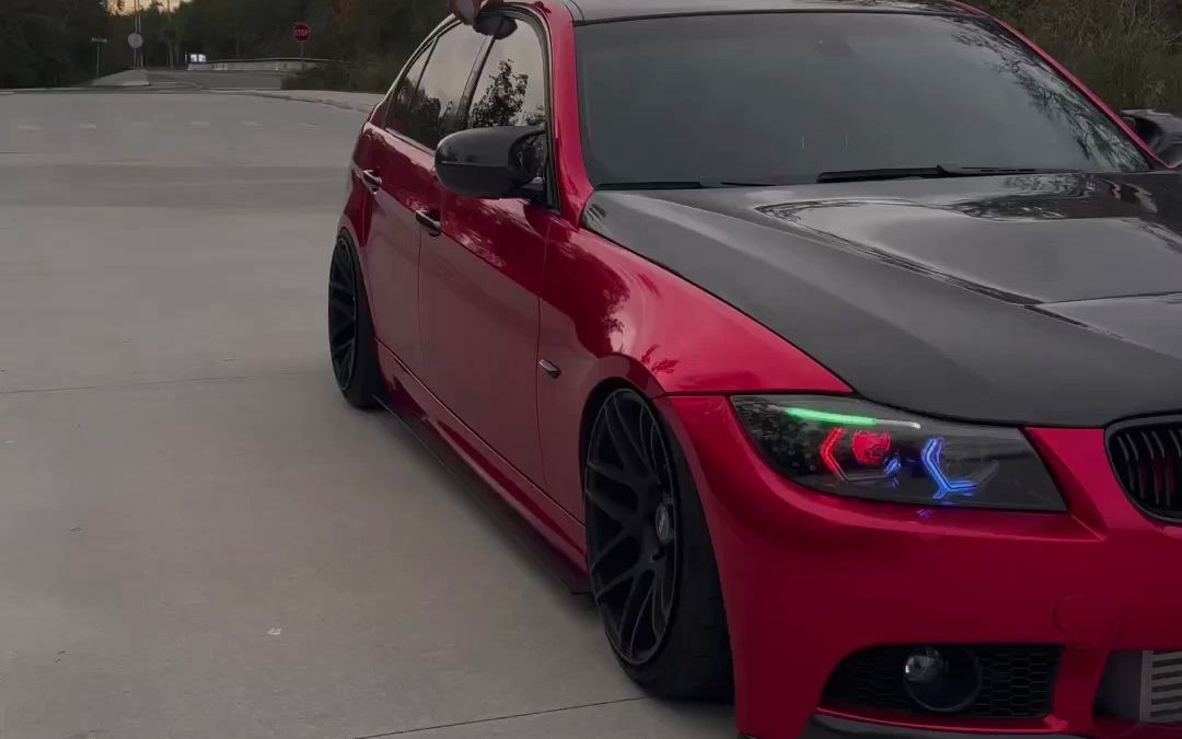 宝马改色-vf青蛙金属魂动红