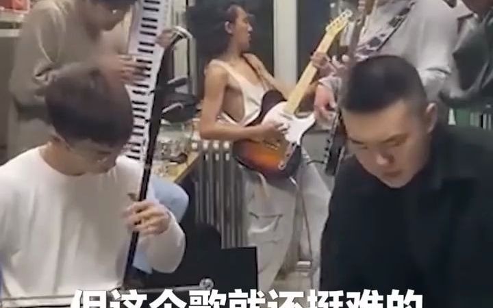 [图]男宿舍5种乐器演奏西游记片头曲