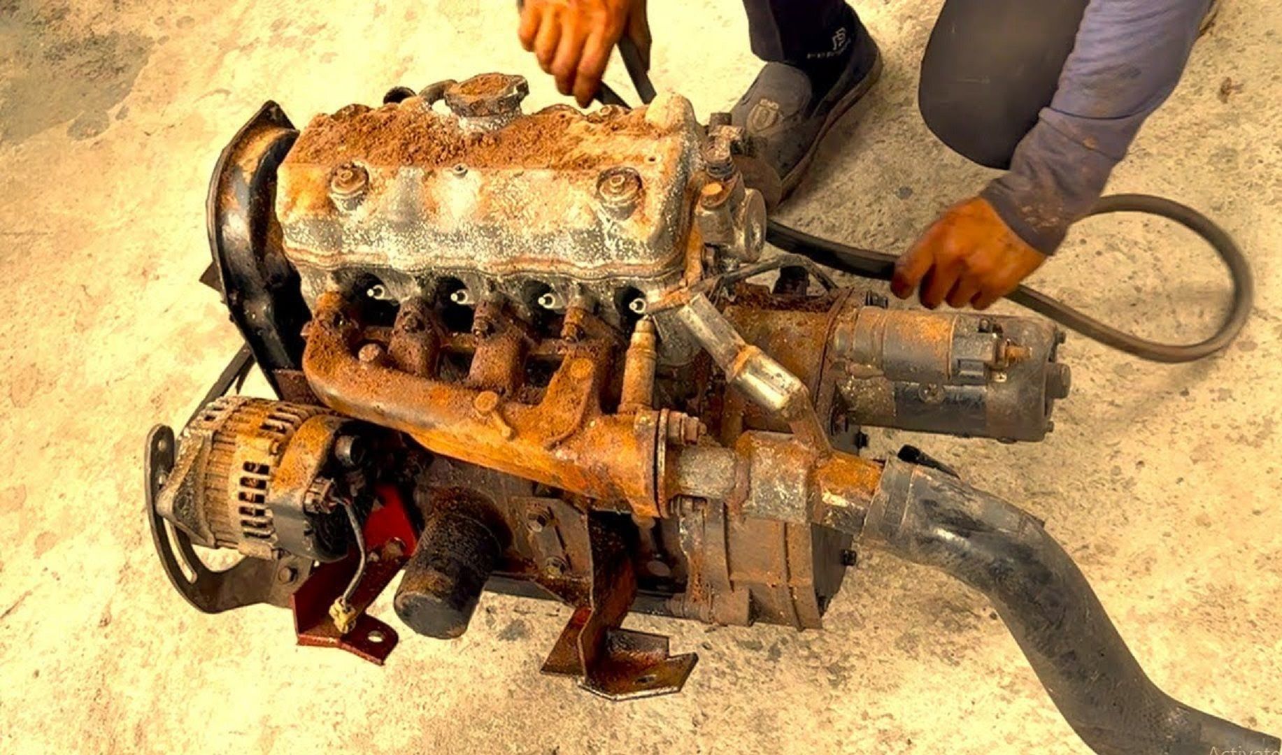 修复一台报废发动机,老婆说我吃饱了撑的,结果修好卖一千傻眼了