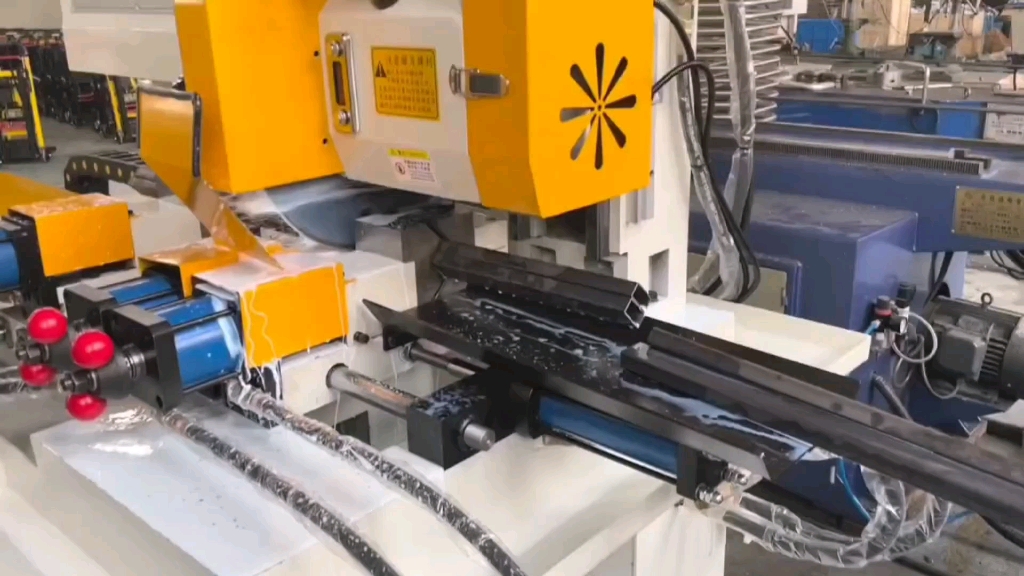 全自动切管机,高效率数控切管机,多根管材同时切割