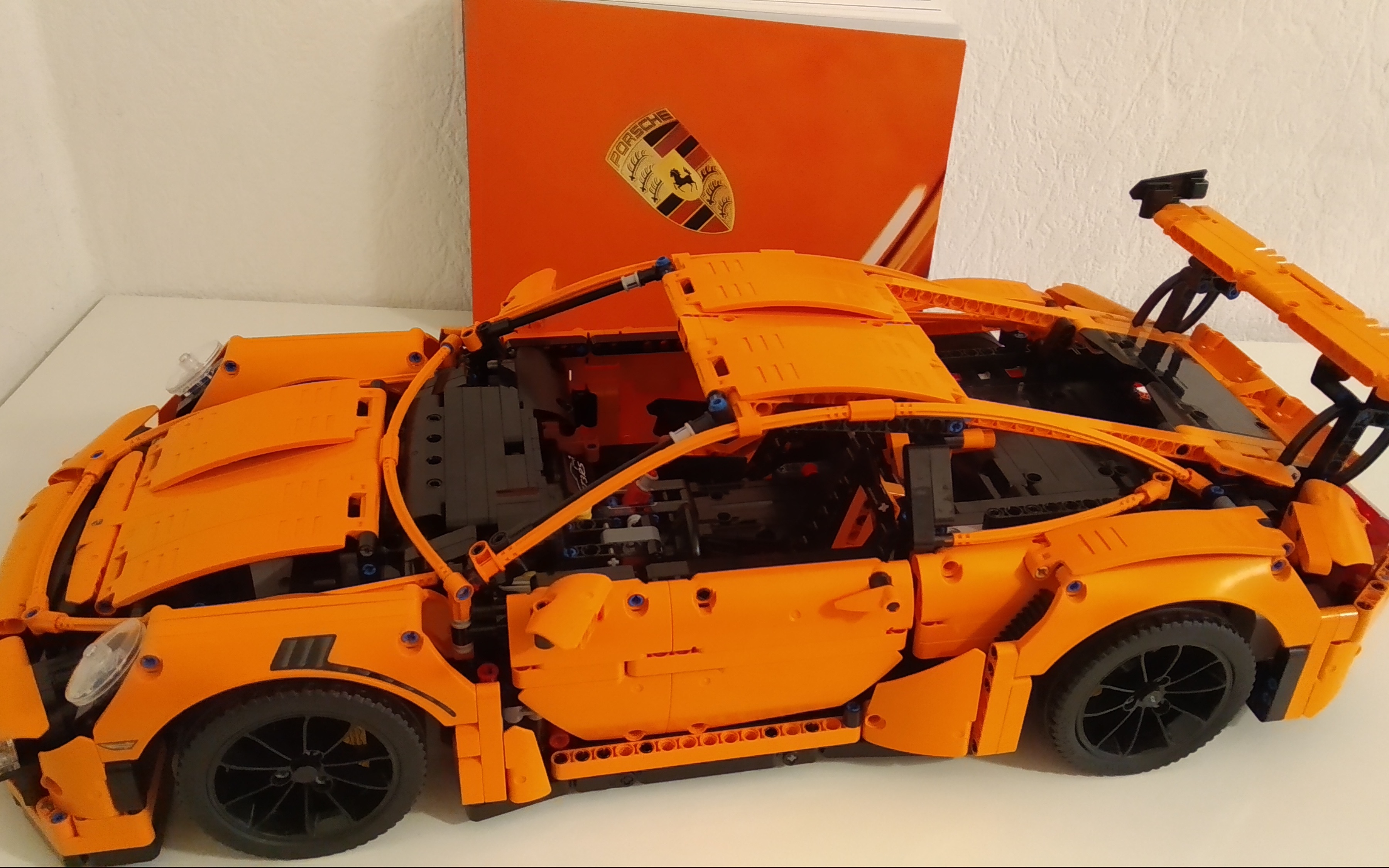 小伙子的保时捷gt3 rs_积灰三年的乐高终于开箱了