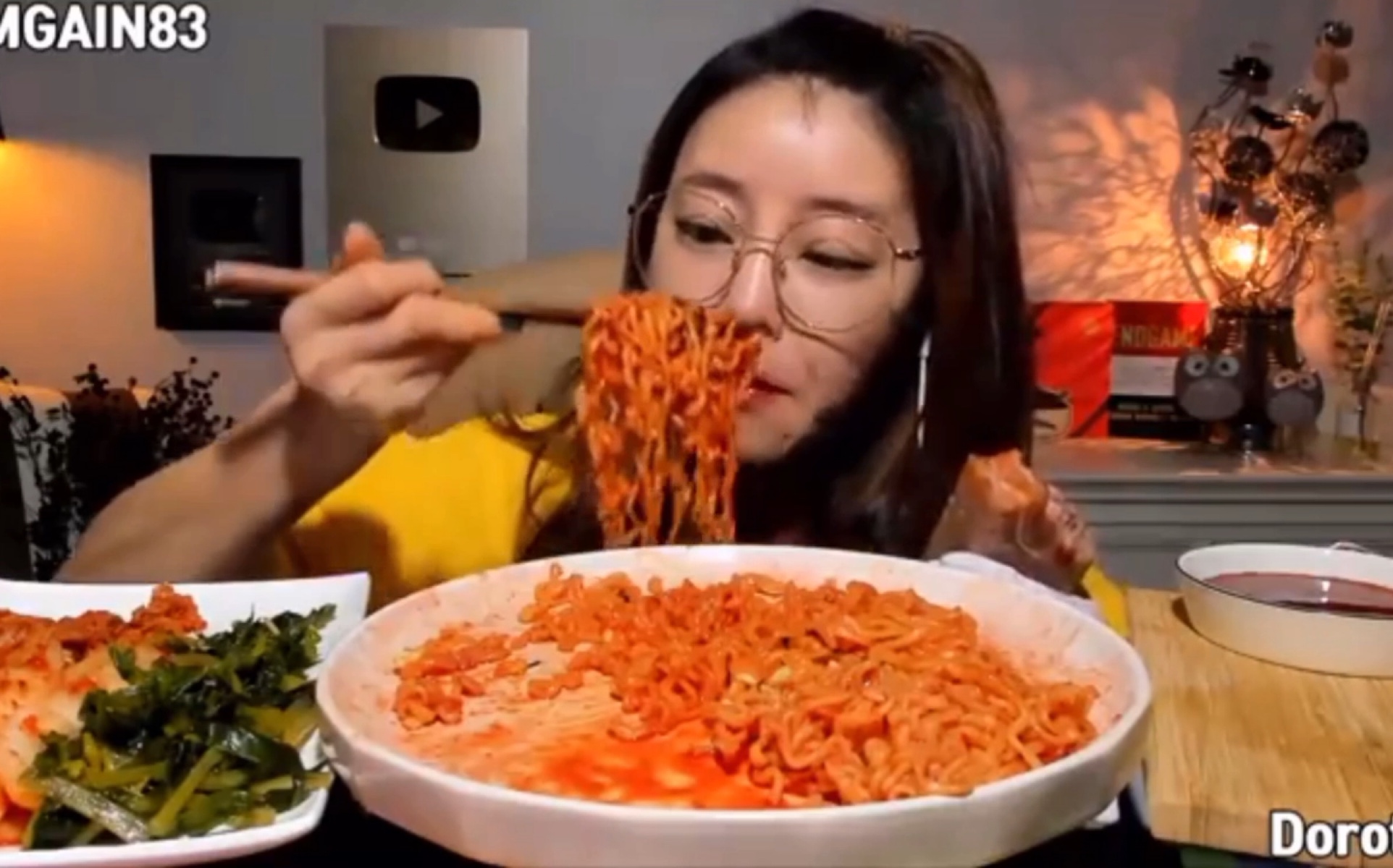 【韩国吃播】韩国美女吃播dorothy超能吃辣合集 火鸡面宽粉年糕