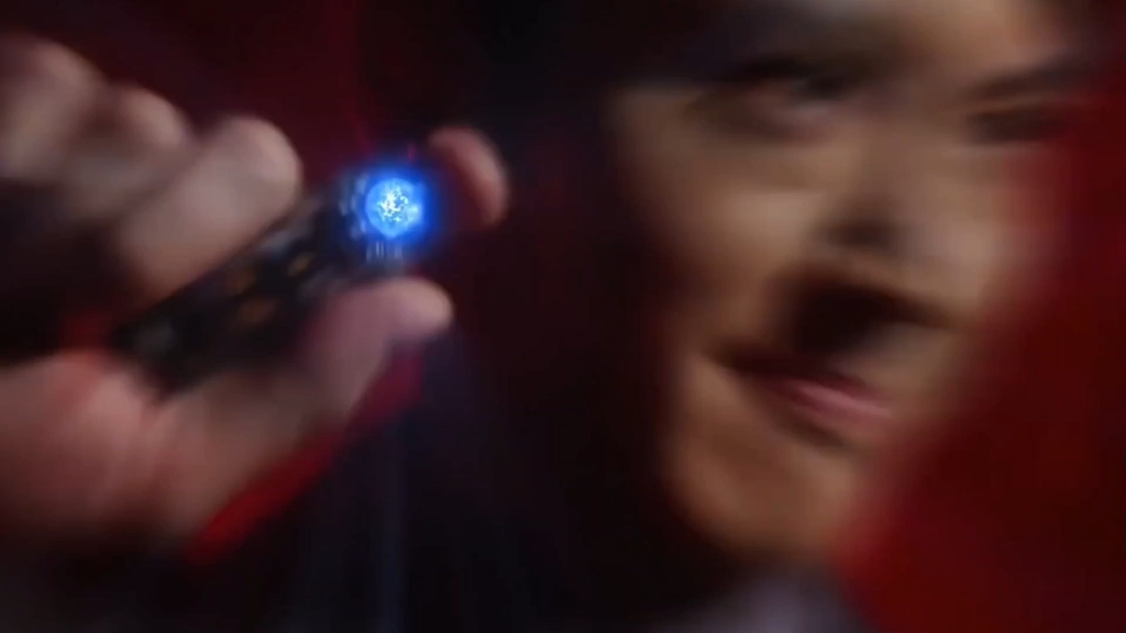 捷德奥特曼佩丹尼姆芝顿,高达合体,铁皮大蟑螂